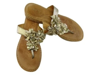 B.O.C Born Women Sandals Thong Flip Flops Gold Brown Flower  Leather Sz 9 - Picture 1 of 12