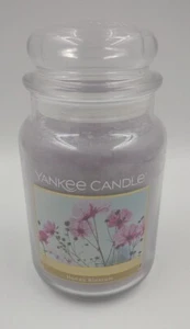 Vela de frasco grande flor de miel Yankee ~ 22 oz - Imagen 1 de 6
