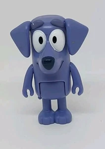 Figura de acción posable Bluey Jean-Luc perro púrpura 2,5" rara figura de repuesto  - Imagen 1 de 5