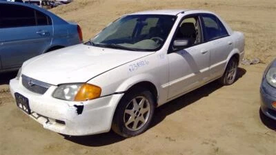 二手右灯总成适合:2000 年马自达 PROTEGE 右等级 A — 第 1/4 张图片