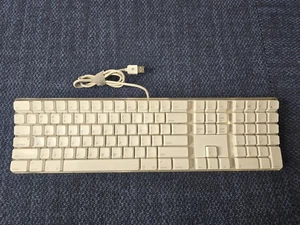 Apple White Wired Keyboard A1048 Dual USB Ports iMAC G3 G4 G5 | Read - Picture 1 of 8