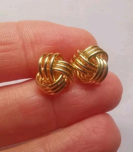 Aretes con nudo superpuesto de oro de plata de ley R5L - Imagen 1 de 3