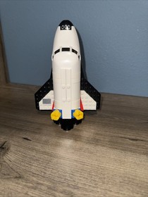 Lego City 60078 Space Utility Shuttle Not Complete No Box, No Instructions