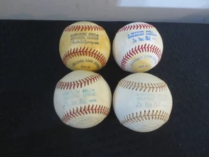 4 Vintage Baseballs Lee Macphail/Charles Feeney - Bild 1 von 2