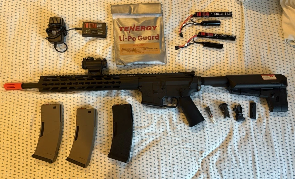 1 Rifle AEG Airsoft Krytac Trident MKII-M SPR + 3 cargadores, batería, cargador, mira Foto 1 de 4