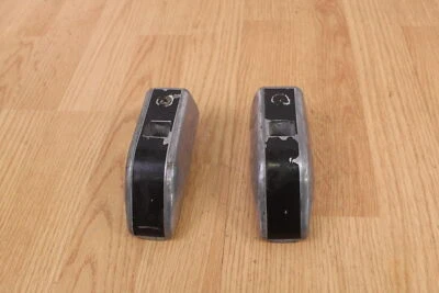 Par de tapas de parachoques delanteras izquierda y derecha Yamaha ET 340 ENTICER 1980 Foto 1 de 4