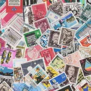 5.000 Briefmarken DDR - gestempelt - Bild 1 von 1