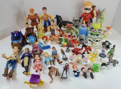 Lote de 56 figuras Disney - Toy Story, Mulan, Increíbles, Princesa Foto 1 de 4