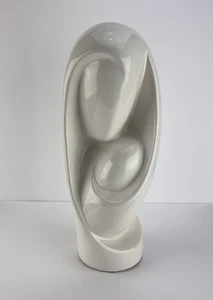 Ancienne sculpture abstraite blanche vierge enfant milieu du siècle 14 pouces z3q - Photo 1/13