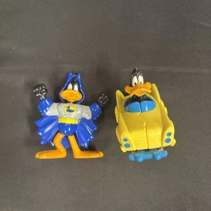 Lot 2 McDonald's Happy Meal Toys Daffy Duck Looney Tunes Collapsing Car Batduck - Picture 1 of 8