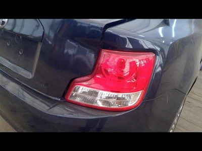 Luz trasera de pasajero ID 21280 sin orificio de enchufe a través de 1/11 se adapta a 11 SCION TC 4172878 Foto 1 de 4