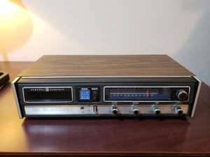 Estéreo AM/FM de ocho pistas GE General Electric # SC-2205A probado funciona - Imagen 1 de 7
