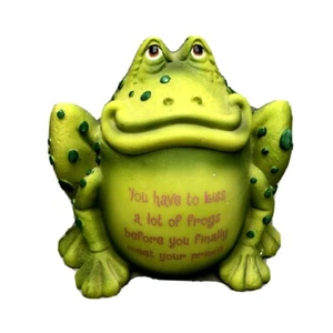 2003 Novelty Inc Frog Hinged Box "Bacia un sacco di rana....per incontrare il tuo principe" - Foto 1 di 10