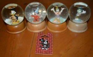 DISNEY CRYSTAL SNOW GLOBE COLLECTION: MICKEY, DAISY, SCROOGE, JIMINEY + FREE PIN - Picture 1 of 7