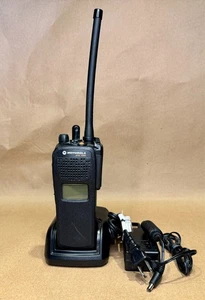 Motorola XTS1500 VHF 136-174MHz P25 Trunking Two-Way Radio - Picture 1 of 13