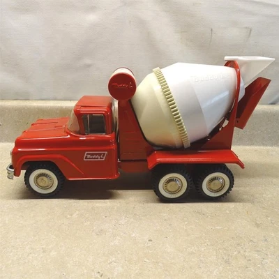 Vintage Buddy L Cement Truck Mixer, Pressed Steel, Nice Shape! - Image 1 of 4