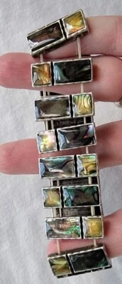 Браслет стрейч зеленый перламутровый оловянный цвет металл ширина 1 дюйм - Изображение 1 из 4