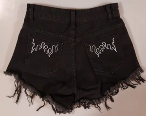 Shein Designer Black Flames Cutoff Denim Shorts Women's Size: XS - FAST SHIP - Picture 1 of 5