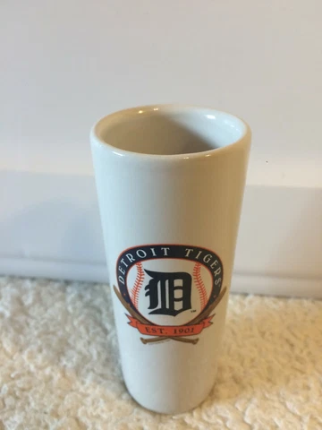 Vintage MLB Baseball Detroit Tigers Shot Glass Shooter 4" Cover