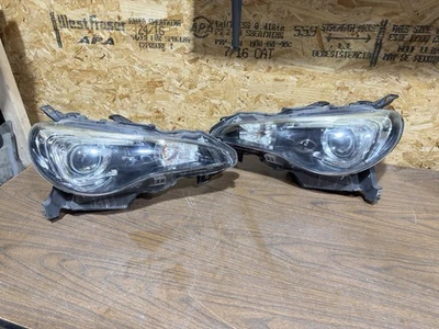 2013 2016 Subaru BRZ Sport Tech Black Housing Headlights Xenon HID OEM - Image 1 of 4