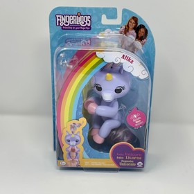 WowWee Fingerlings Alika Baby Unicorn Interactive Toy 40 Sounds New