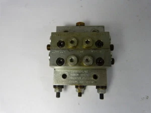 Lubriquip E94 MSP-40T Modular Divider Valve Assembly USED - Picture 1 of 3