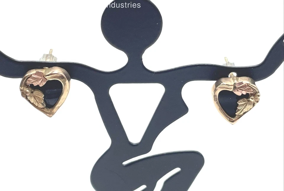 Aretes de corazón con motivo de hoja y corazón negro dorado multicolor de 10K/14K - 1,87 g Foto 1 de 1