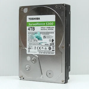 Disque dur de surveillance Toshiba S300 4 To 5400 tr/min 3,5" HDD CCTV 256 Mo cache - Photo 1/9