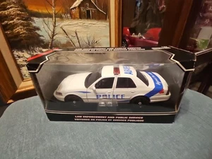 Polizeiautos VANCOUVER POLICE Maßstab 1:24 Diecast - Bild 1 von 18