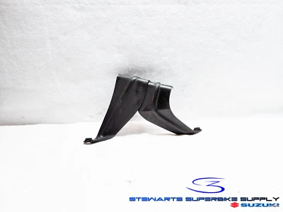 SUZUKI BANDIT GSF600S 2000-2003 OEM SOPORTE DE CAPÓ LATERAL DERECHO MONTAJE DE CARENADO Foto 1 de 4