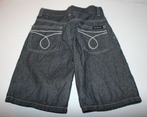 Boys Calvin Klein Black Chambray Jean Like Bermuda Shorts Adjustable Waist Sz 6 - Picture 1 of 2