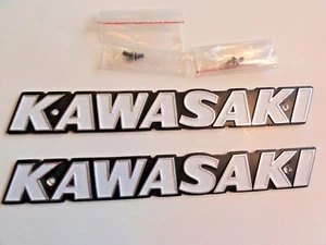 Kawasaki Z1 Fuel Tank Emblems & Screws. 56014-1013 & 56014-1014. OSVP-019 - Picture 1 of 1