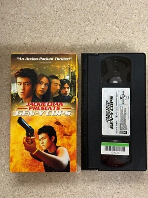 Jackie Chan Presents Gen-Y Cops VHS Used - Imagem 1 de 2