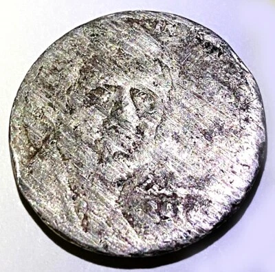 Error nickel  2010 (?) spooky, unique, one of a kind 5 cent - Image 1 of 2