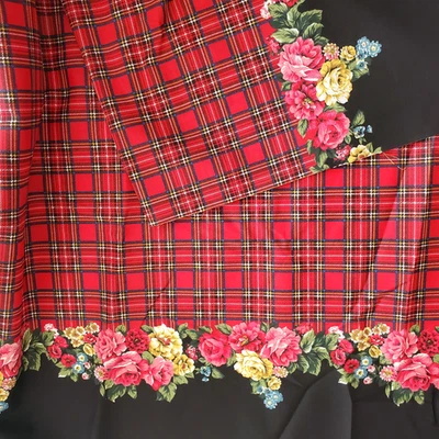 Tela escocesa vintage 1994 Daisy Kingdom Patricia negra floral doble borde Foto 1 de 4