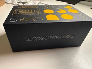Loupedeck Live S - La Console Personalizzata per Live Streaming Foto e Video Editing - Foto 1 di 8