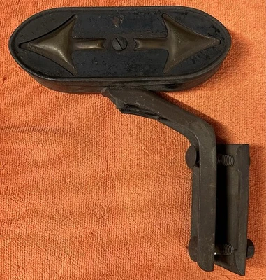 OLD VinTagE YANKEE Double Arrow TURN SIGNAL Light CAR Truck HoT Rat RoD AUTO - Image 1 of 4