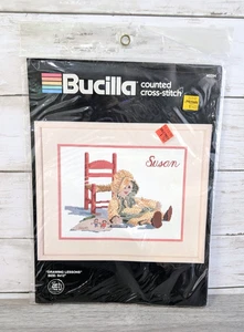 Bucilla gezähltes Kreuzstich-Set Zeichenunterricht 9x12 Puppe #40294 NEU - Bild 1 von 4