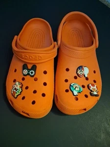 Crocs Junior 6 With Mario Charms - Picture 1 of 4