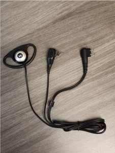 PMLN5001A Original Motorola D-Style Earpiece With Mic/PTT *NO BOX* - Picture 1 of 6