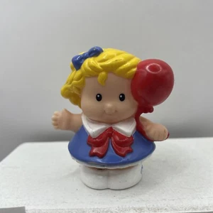 Fisher Price Little People Girl Blonde Sarah Red Balloon Mattel 2003 Circus Toy - Picture 1 of 9