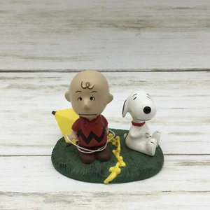 1992 Danbury Mint Peanuts Snoopy Kite Strung Out Figur - Bild 1 von 5