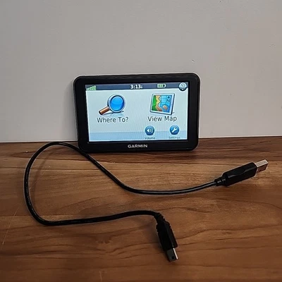 Garmin nüvi nuvi 50lM 5'' Touchscreen GPS Navigation Tested and Working. - Image 1 of 4