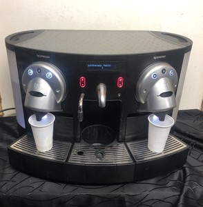 Nespresso Gemini CS 220 PRO Kaffeemaschine Profigerät Kaffeepads Gastro Büro