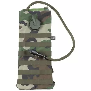 Hydration Pack Backpack Hiking Water Bag 2.5L Bladder Trekking MOLLE Woodland - Picture 1 of 2