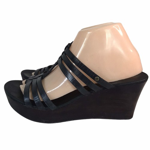 Sandali da donna neri opachi UGG taglia 9 5 zeppe in pelle