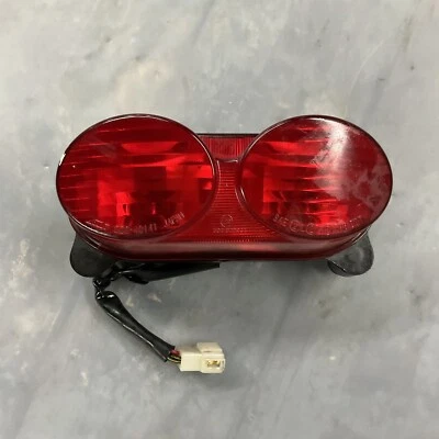 Luz de freno trasera Kawasaki ZR750 Z750 ZR7S 2002 01-03 OEM Foto 1 de 4