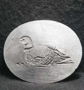 WI07117 NICE VINTAGE 1993 ***DUCK*** BIRD ANIMAL ARTWORK MENS PEWTER BELT BUCKLE - Picture 1 of 2