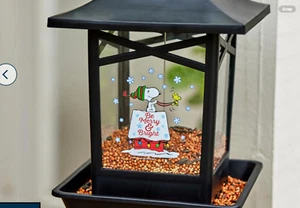Beautiful Made Large Thick Plastic Peanuts Gazebo Bird Feeder With Glass Windows - Picture 1 of 4