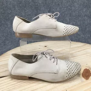 Tamaris Shoes Womens 37 Perforated Oxford Casual Cream Leather Lace Up Low Top - Picture 1 of 16